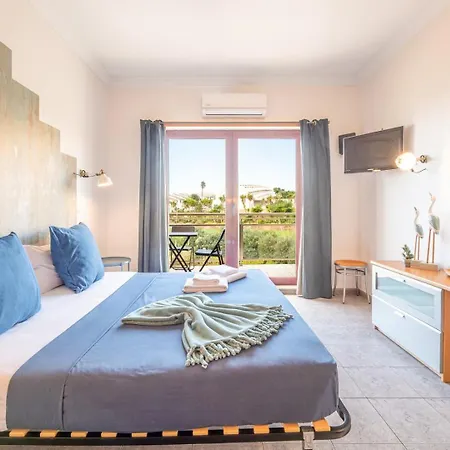 Guestready - Stunning Sea View Studio In *